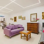 Paola By Interhome *