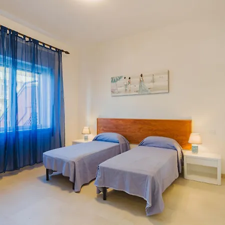 Paola By Interhome Daire