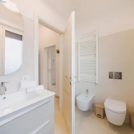 Paola By Interhome * Viareggio