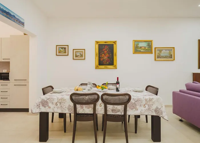 Paola By Interhome Viareggio