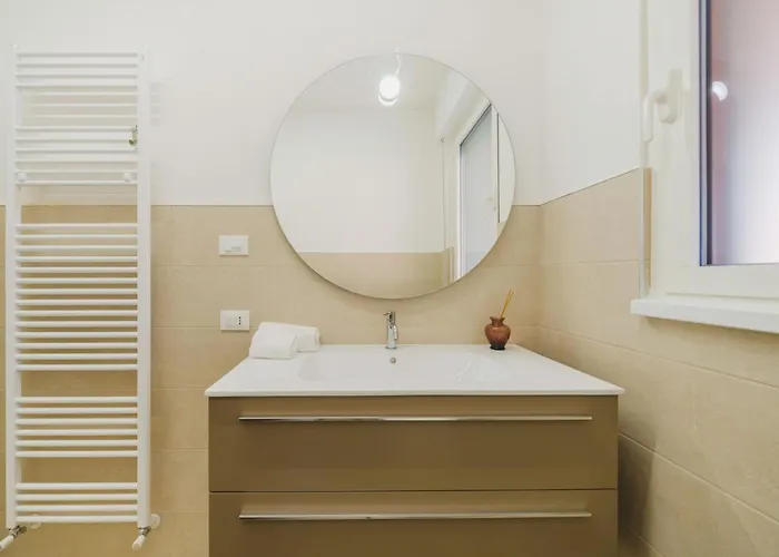 Paola By Interhome * Viareggio