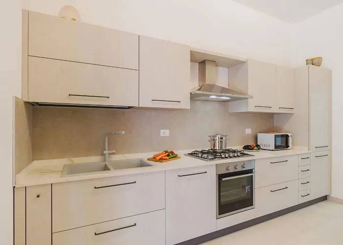 Paola By Interhome Viareggio